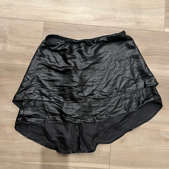 NWT RtA Eliana Strapless Top Shiny Black 4 - Picture 5 of 8